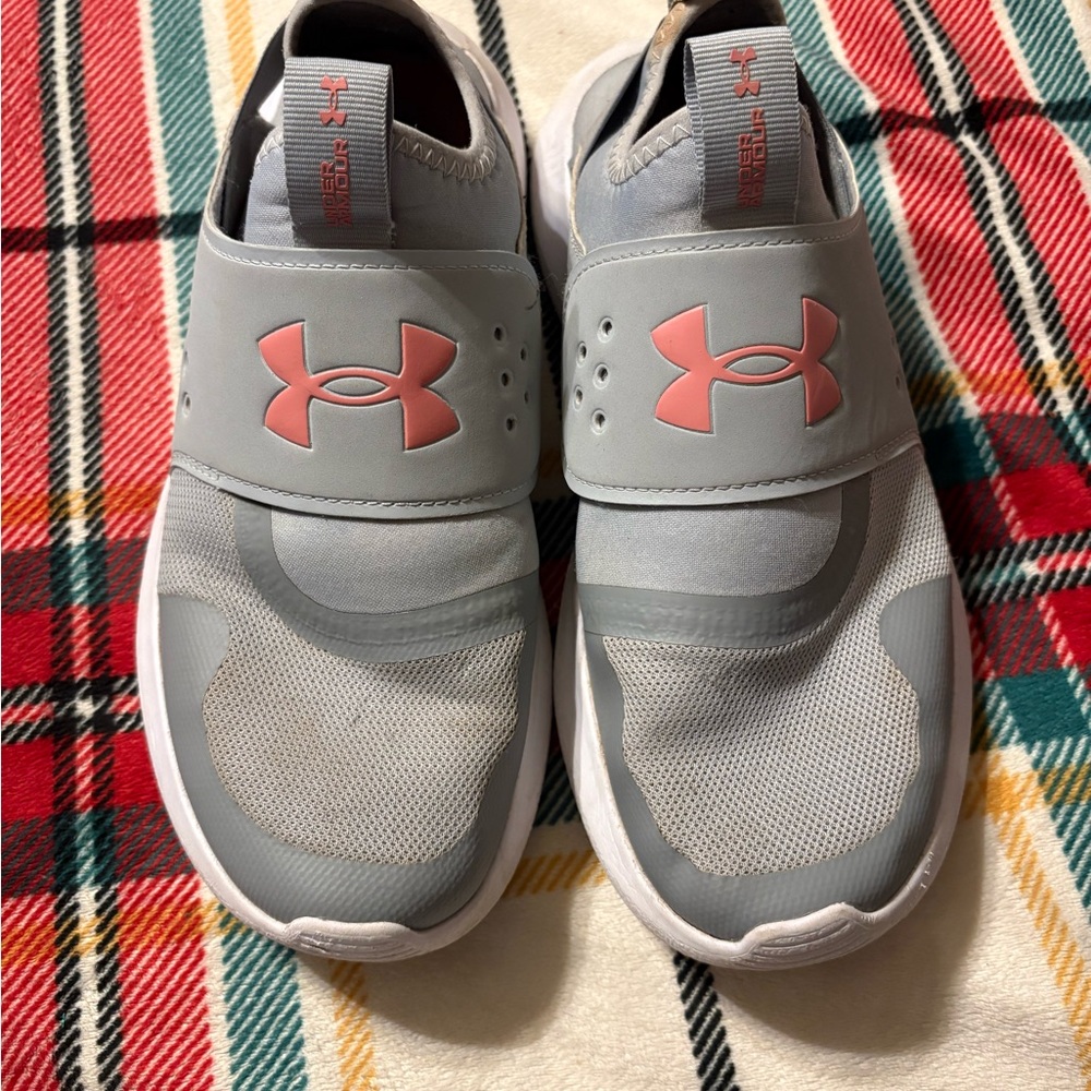 Under Armour Womens Sneakers